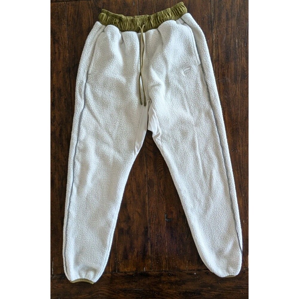 Fabletics Sherpa Jogger Pants Small Regular The Explorer Jogger Bone Green